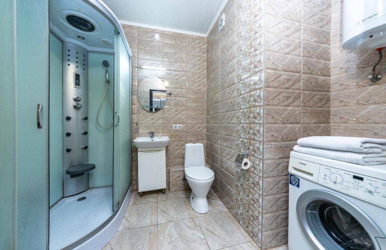 Flatrent Drahomanova 2A Apartment Kyiv Exterior photo